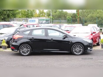 Used Ford Focus 2017 for sale - 72260817: Photo