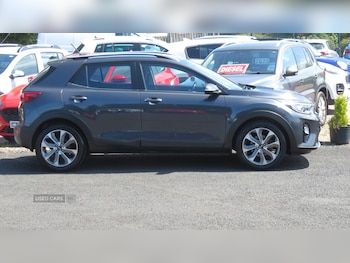 Used Kia Stonic 2018 for sale - 79013681: Photo
