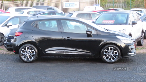 Used Renault Clio for sale - 76927290: Photo 2