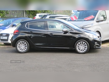 Used Peugeot 208 2018 for sale - 75494523: Photo