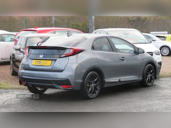 Used Honda Civic 2017 for sale - 77684608: Photo