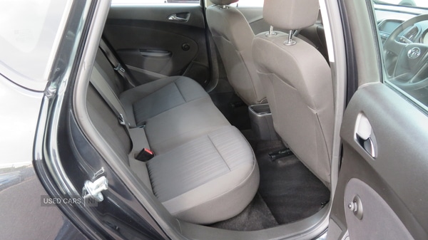 Used Vauxhall Astra 2013 for sale - 76953663: Photo 8