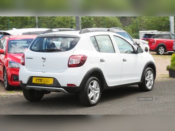 Used Dacia Sandero Stepway 2015 for sale - 79085933: Photo