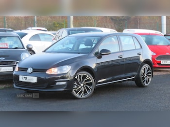 Used Volkswagen Golf 2015 for sale - 76927317: Photo