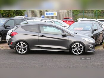 Used Ford Fiesta 2017 for sale - 75979368: Photo