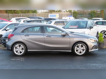 Used Mercedes-Benz A-Class 2015 for sale - 77009091: Photo