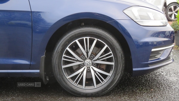Used Volkswagen Golf 2017 for sale - 77041309: Photo 10