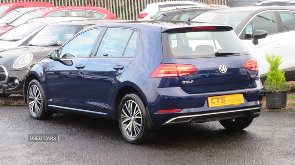 Used Volkswagen Golf 2017 for sale - 77041309: Photo 6