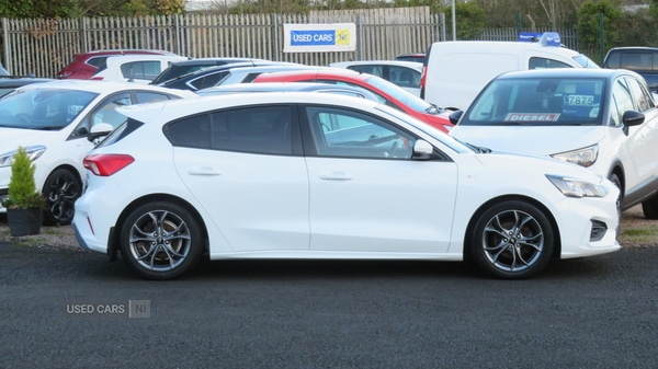 Used Ford Focus 2020 for sale - 76399736: Photo 2