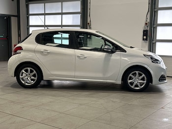 Used Peugeot 208 2017 for sale - 78512246: Photo