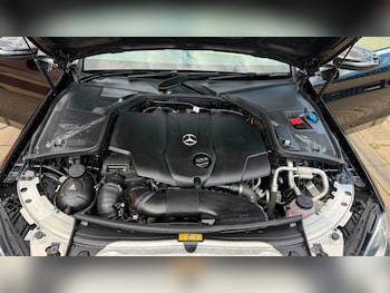 Used Mercedes-Benz C Class 2017 for sale - 79522468: Photo