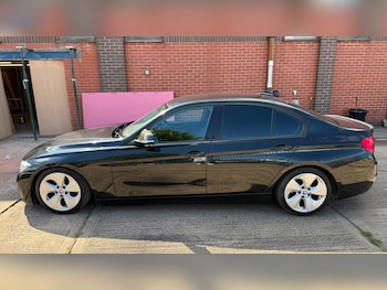Used BMW 3 Series 2015 for sale - 79522472: Photo