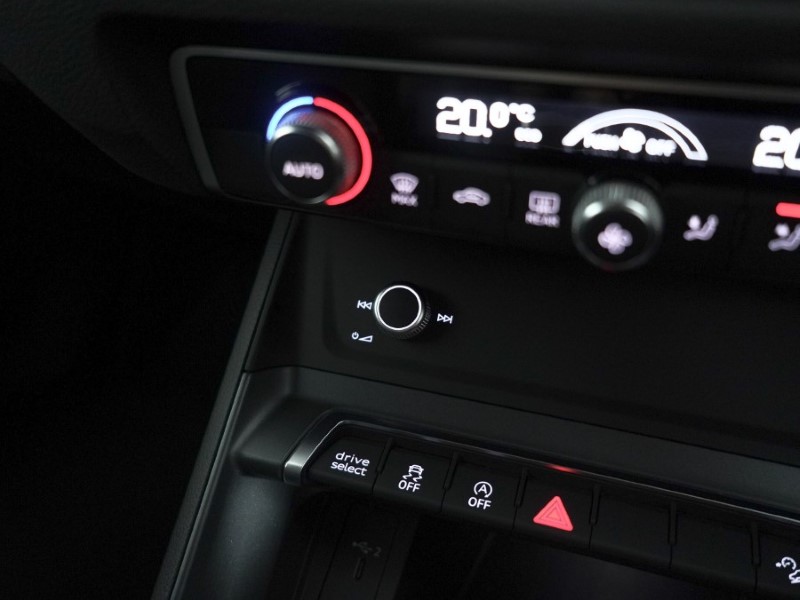 Used Audi Q3 2020 for sale - 76981767: Photo 28