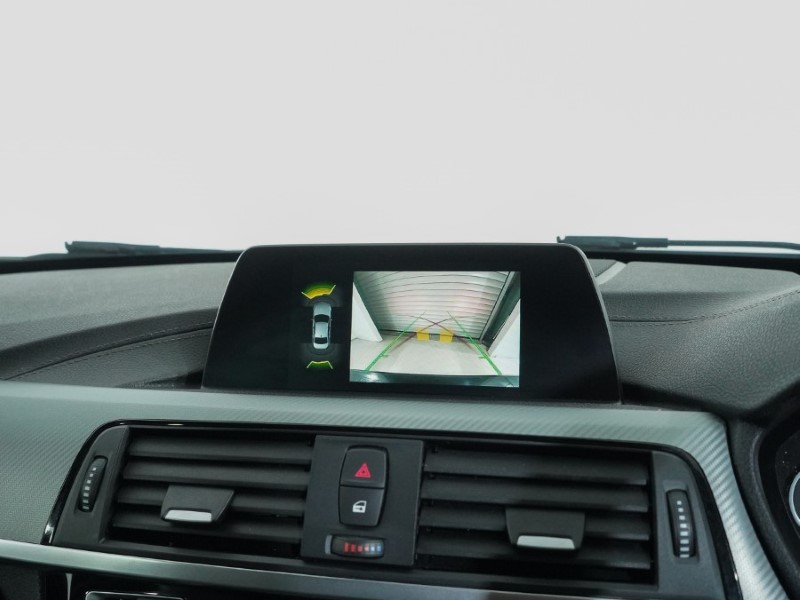 Used BMW 3 Series 2018 for sale - 77391853: Photo 19