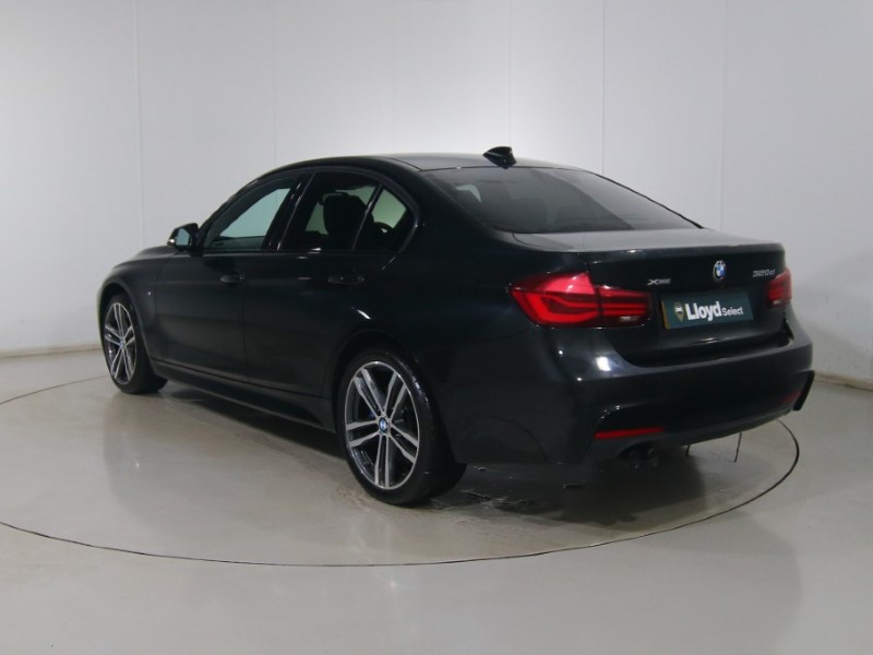 Used BMW 3 Series 2018 for sale - 77391853: Photo 2