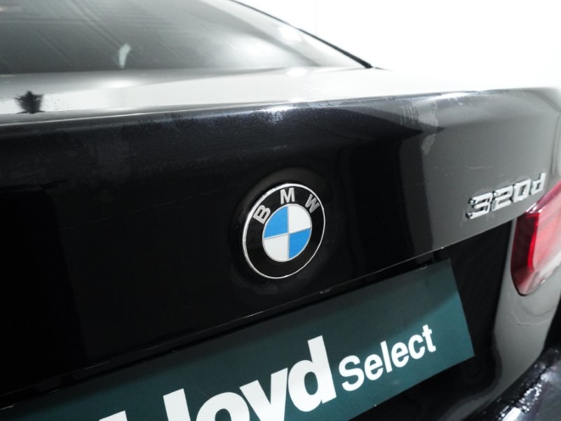 Used BMW 3 Series 2018 for sale - 77391853: Photo 41