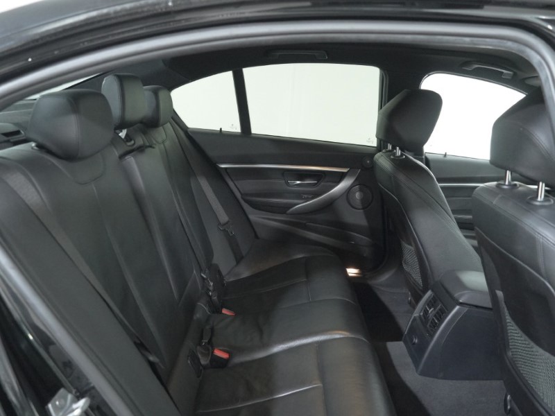 Used BMW 3 Series 2018 for sale - 77391853: Photo 45