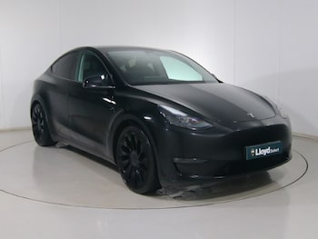 Used Tesla Model Y 2023 for sale - 76982346: Photo
