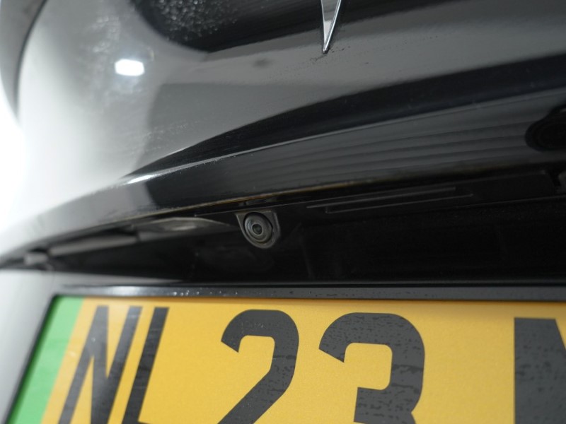 Used Tesla Model Y 2023 for sale - 76982346: Photo 26