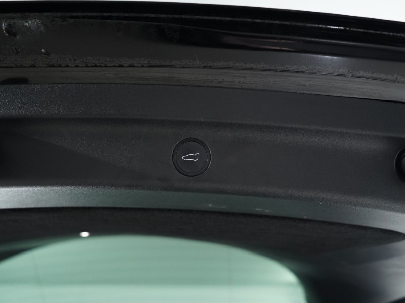 Used Tesla Model Y 2023 for sale - 76982346: Photo 27