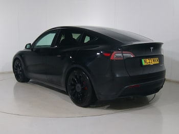 Used Tesla Model Y 2023 for sale - 76982346: Photo