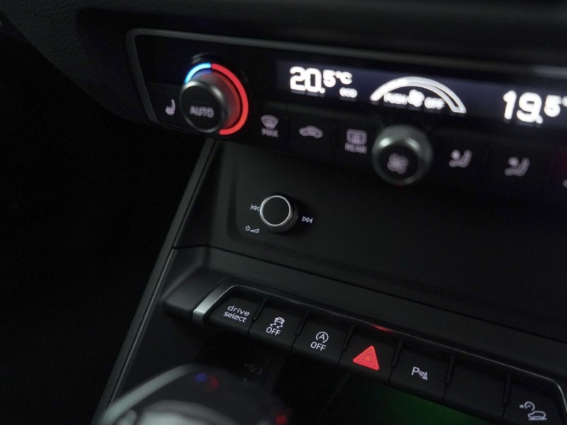 Used Audi Q3 2021 for sale - 77207074: Photo 45