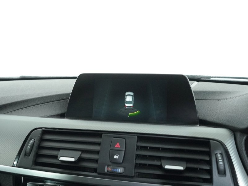 Used BMW 3 Series 2017 for sale - 77381079: Photo 19