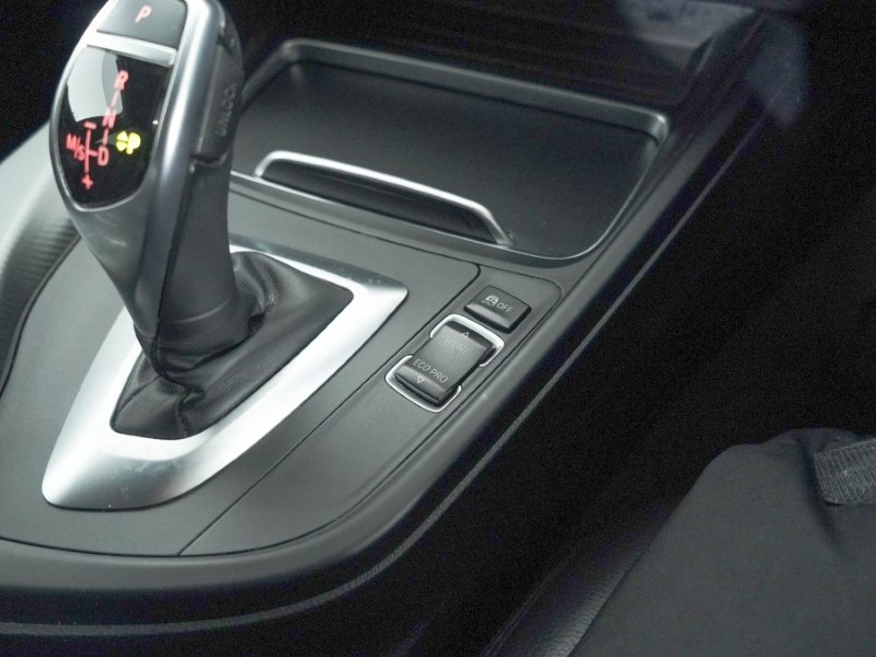 Used BMW 3 Series 2017 for sale - 77381079: Photo 29