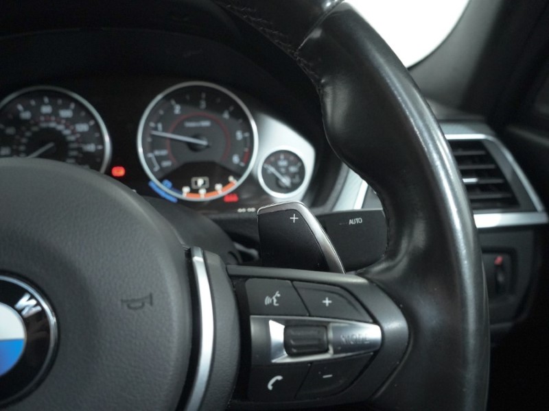 Used BMW 3 Series 2017 for sale - 77381079: Photo 35