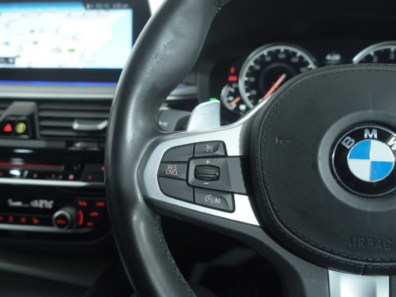 Used BMW 5 Series 2018 for sale - 77602044: Photo 24