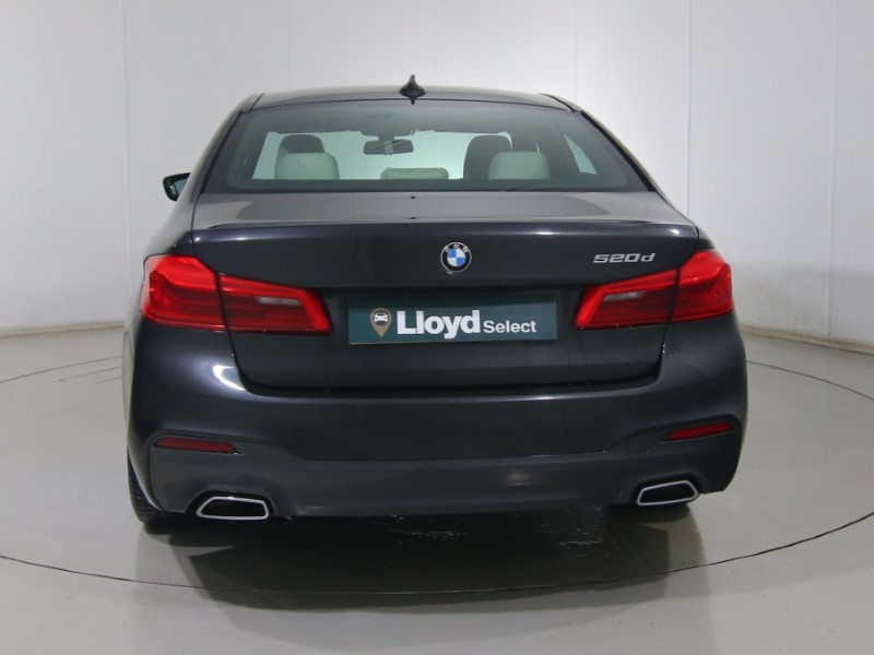 Used BMW 5 Series 2018 for sale - 77336032: Photo 15