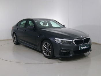 Used BMW 5 Series 2018 for sale - 77336032: Photo