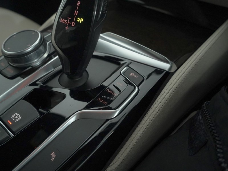 Used BMW 5 Series 2018 for sale - 77336032: Photo 32