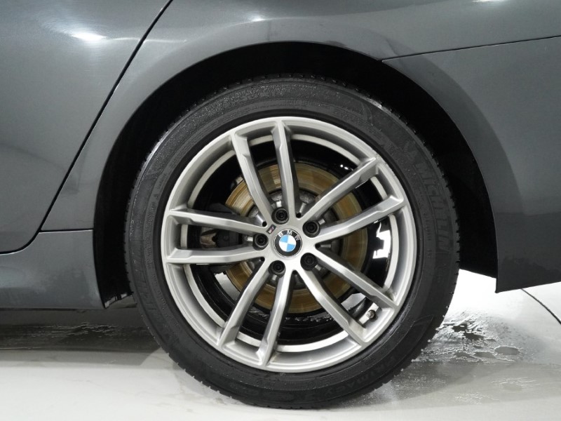 Used BMW 5 Series 2018 for sale - 77336032: Photo 43