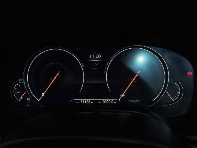 Used BMW 5 Series 2018 for sale - 77336032: Photo 9