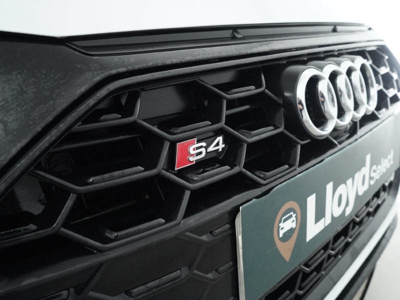 Used Audi A4 2020 for sale - 76981434: Photo 43