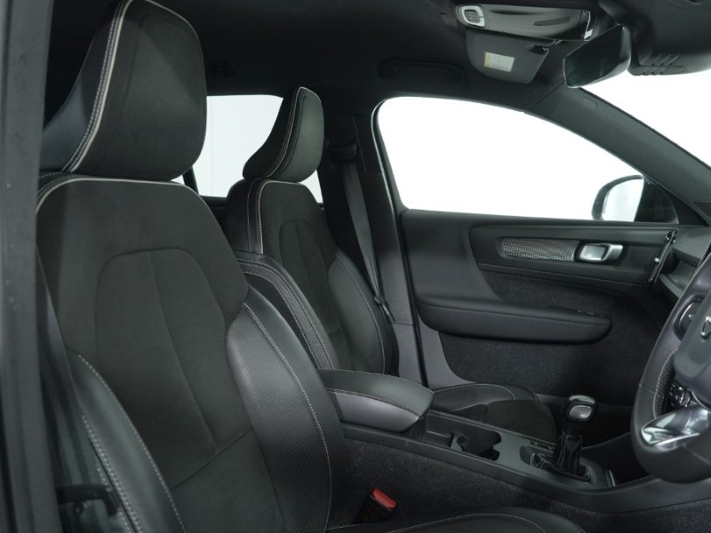 Used Volvo XC40 2020 for sale - 76983952: Photo 11