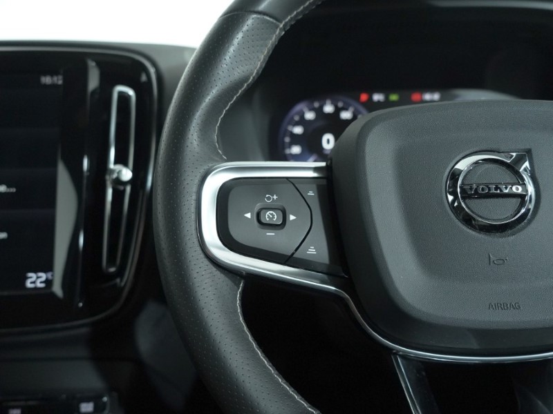 Used Volvo XC40 2020 for sale - 76983952: Photo 18