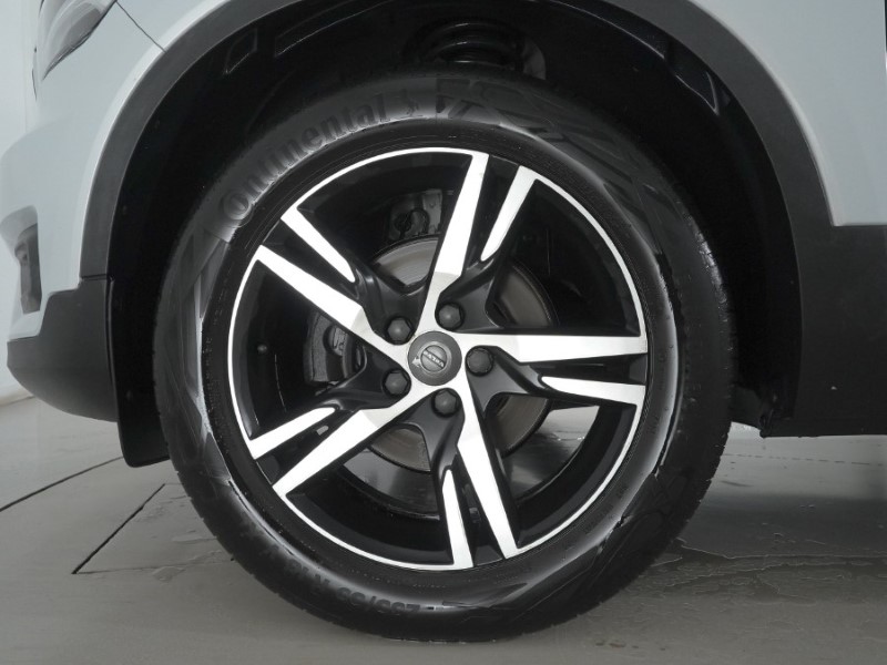 Used Volvo XC40 2020 for sale - 76983952: Photo 35