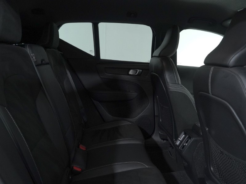 Used Volvo XC40 2020 for sale - 76983952: Photo 38