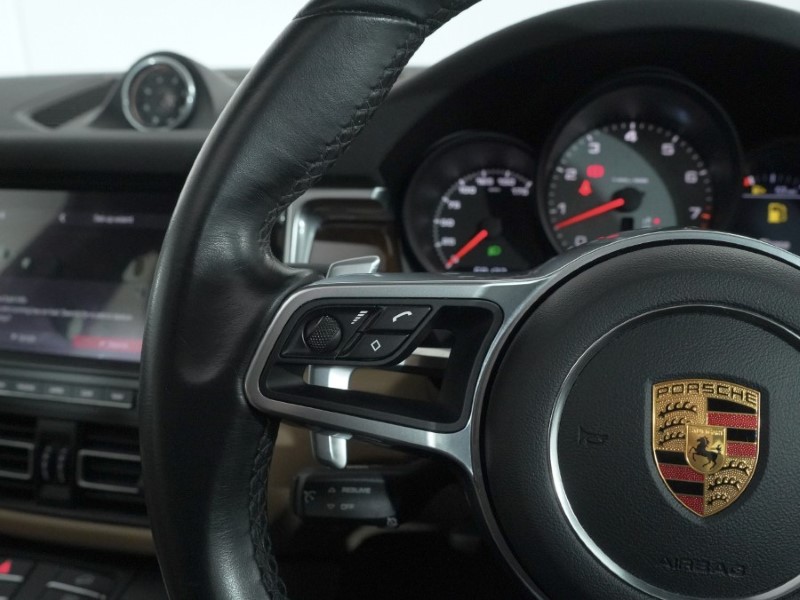 Used Porsche Macan 2020 for sale - 78092995: Photo 24