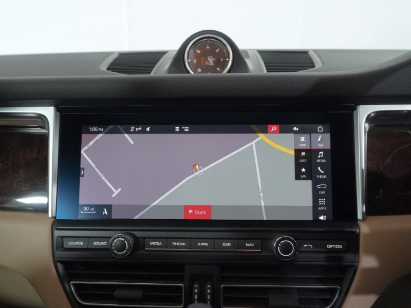 Used Porsche Macan 2020 for sale - 78092995: Photo 26