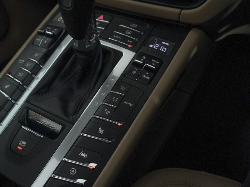 Used Porsche Macan 2020 for sale - 78092995: Photo 31