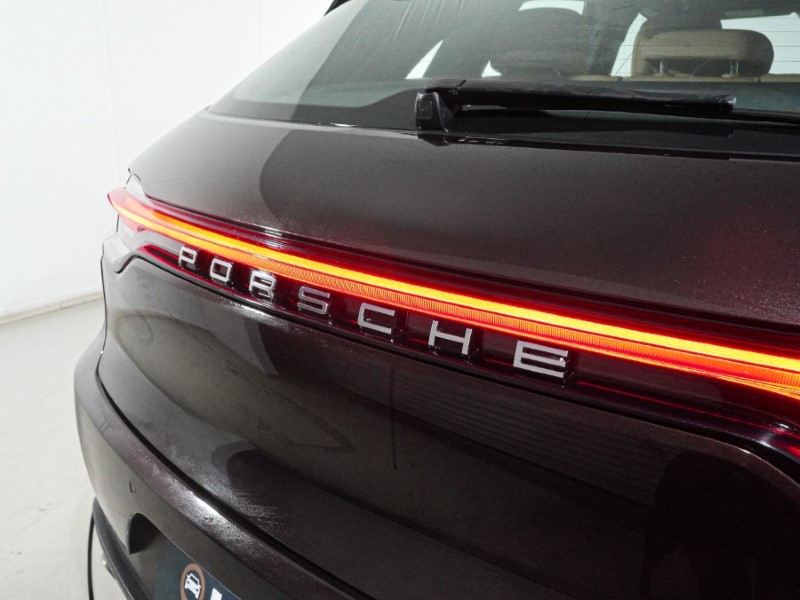 Used Porsche Macan 2020 for sale - 78092995: Photo 43