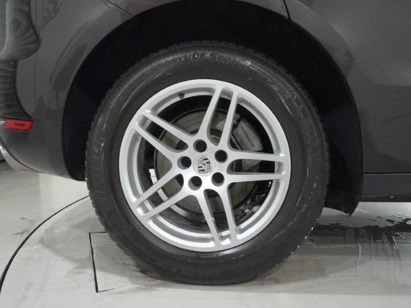 Used Porsche Macan 2020 for sale - 78092995: Photo 45