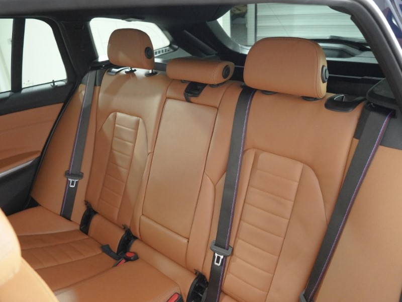 Used BMW 3 Series 2021 for sale - 76982043: Photo 12