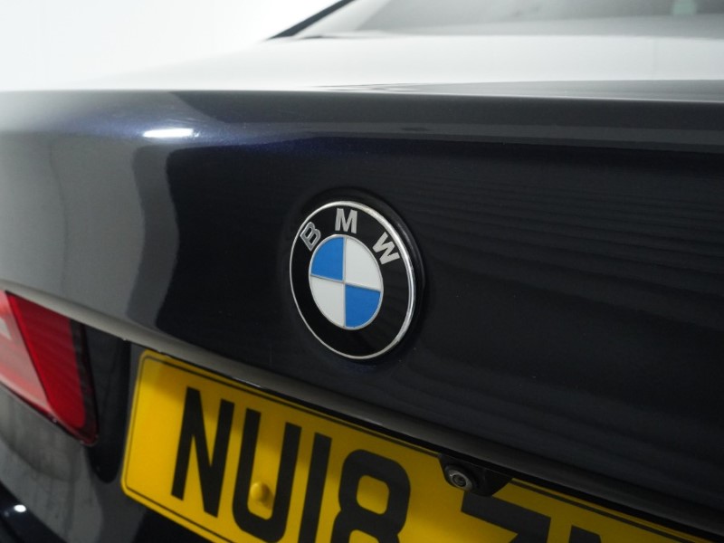 Used BMW 5 Series 2018 for sale - 77282579: Photo 43