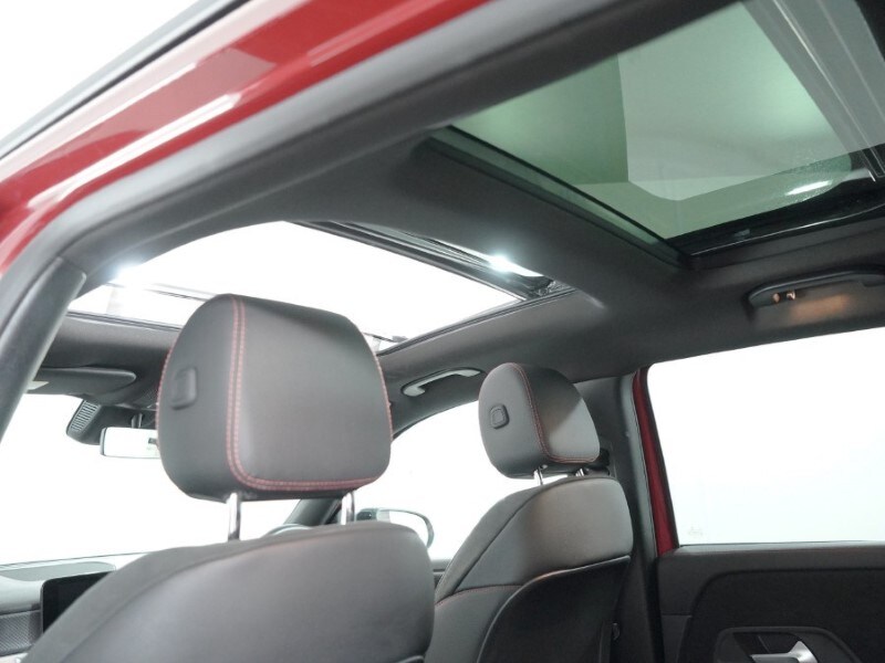 Used Mercedes-Benz GLB 2023 for sale - 77997079: Photo 18