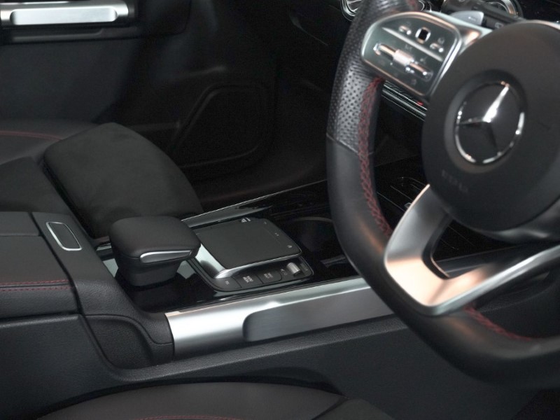 Used Mercedes-Benz GLB 2023 for sale - 77997079: Photo 4