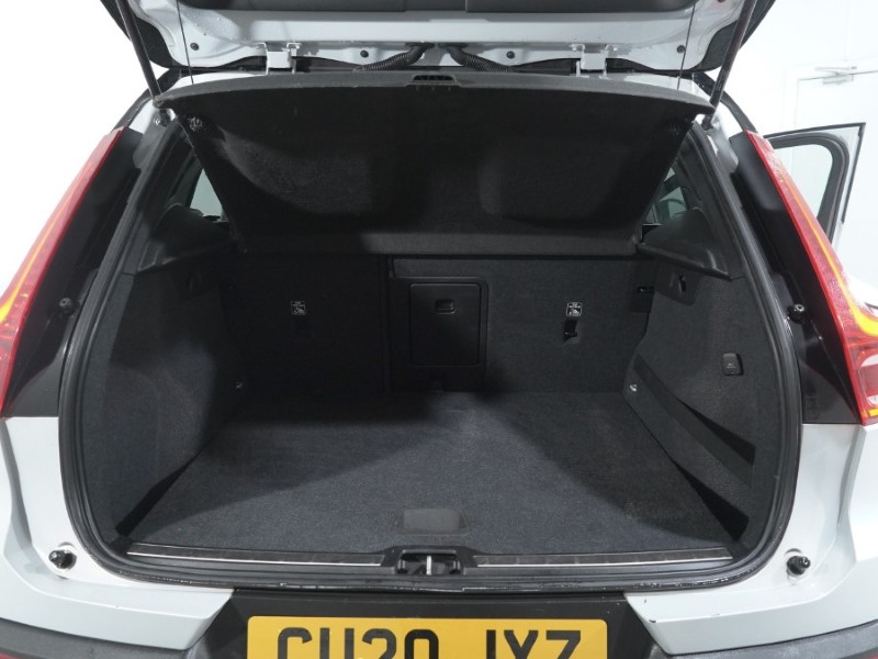 Used Volvo XC40 2020 for sale - 77245247: Photo 13